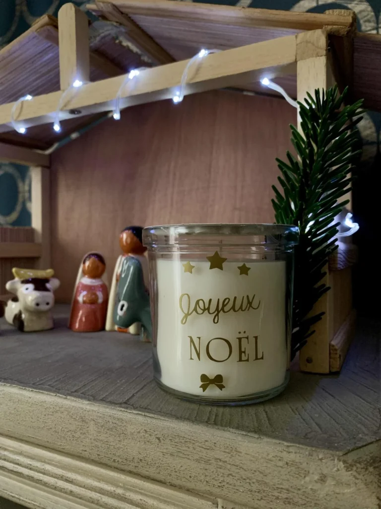 Bougie personnalisée — baptême, anniversaire, Noël, mariage… — vue alternative